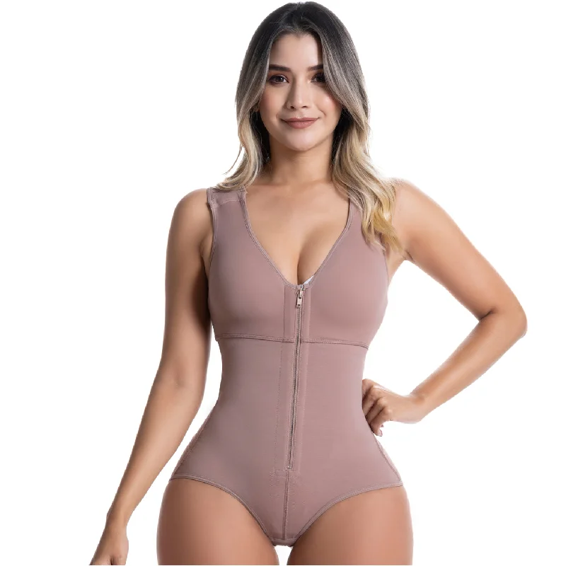 high-waisted shapewear with lace trim for elegancePostpartum C-Section Shapewear: Discreet & Supportive SON-055