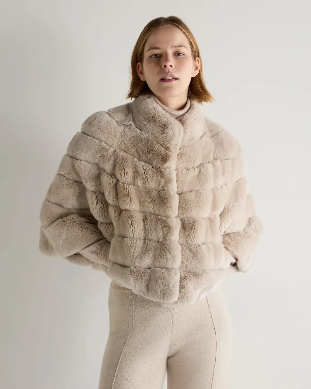 Women's Coats with CollarWomen's Brittany Short Fur Jacket Snow Grey