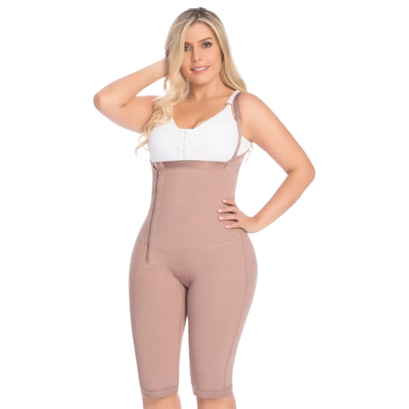 plus-size body shaper with lace trimTummy Control and Butt Lifter Faja - Ref 09021