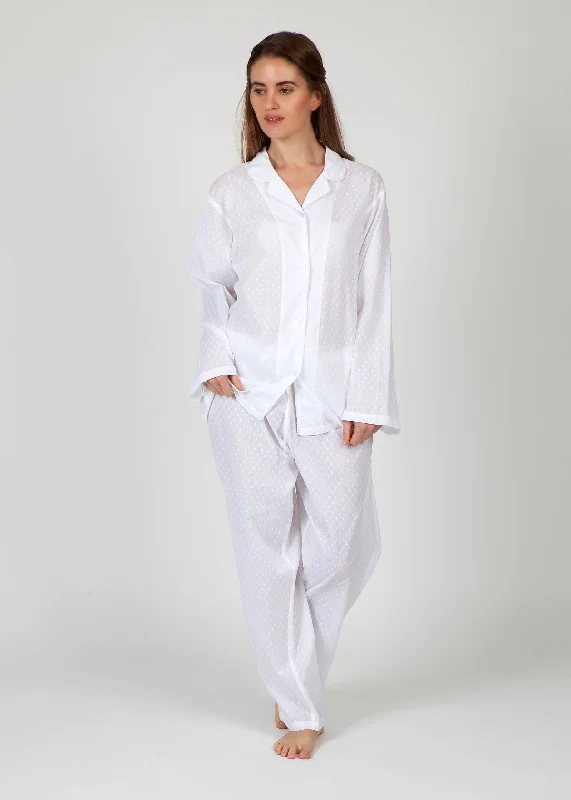 women's pajamas for those who seek cozy, all-night comfortPYJAMA SET - LONG SLEEVES - WHITE - MATILDA