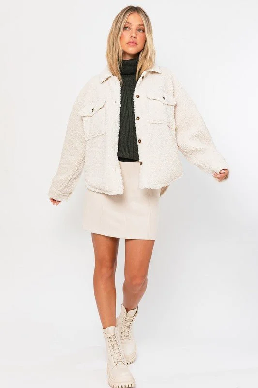 Women's Coats with Fur Trimmed SleevesTeddy Shacket