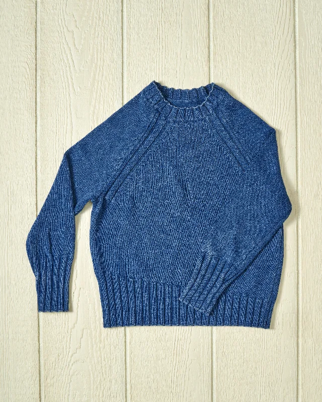 Women's Low Collar SweatersWomen's Deep Sea Quaker Crewneck Sweater in Indigo