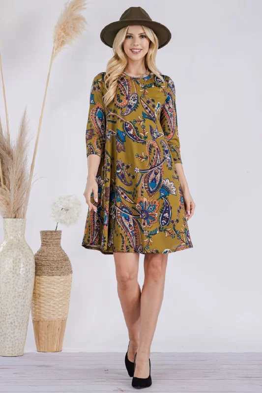 Women's Gathered DressesFull Size Paisley Print Round Neck Dress with Pockets